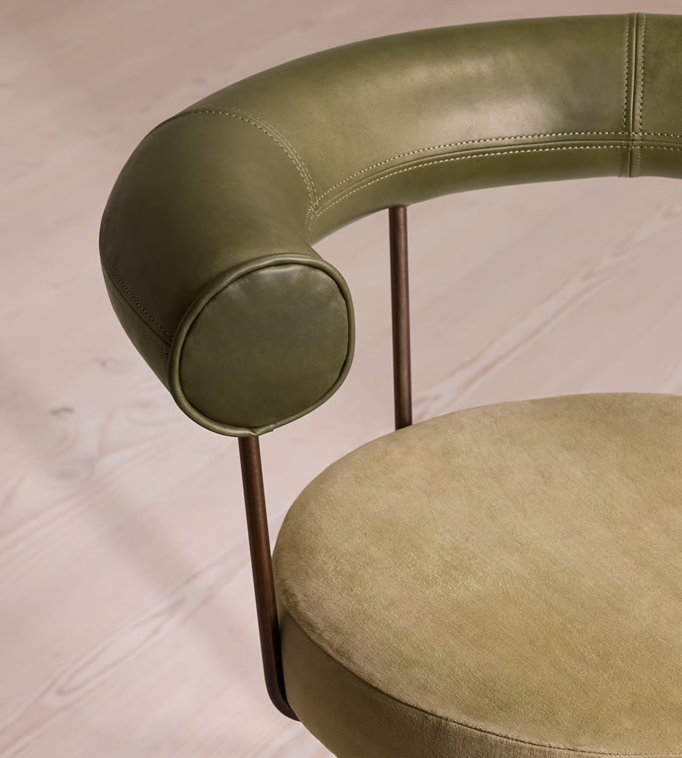 Upholstered Swivel Bar Stool 5